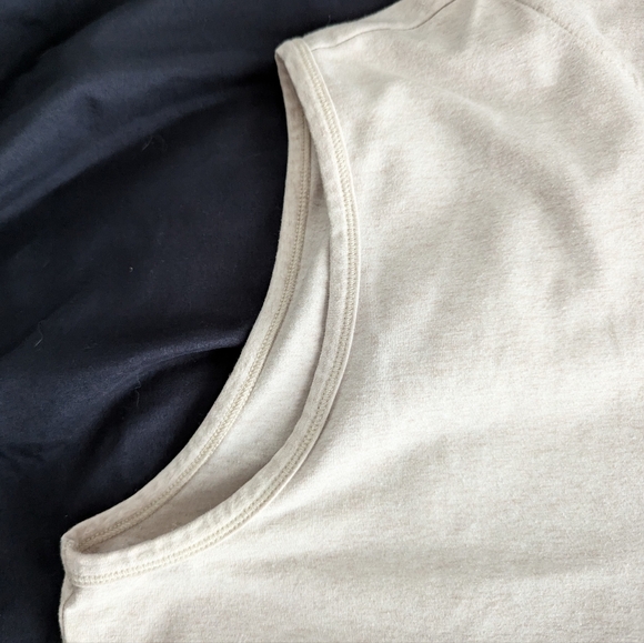 Covington Sport Zip-Up Hooded Vest - Picture 2 of 9